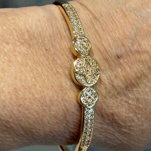 Gold and Silver Women's Bracelet with Intricate Detailing of simulated diamond